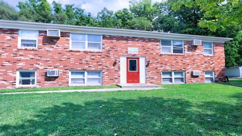 102 College Park Ct, Normal, IL 61761 photo 1