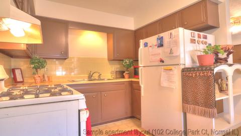 102 College Park Ct, Normal, IL 61761 photo 3