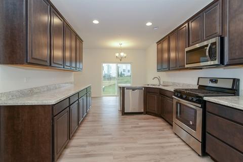 5100 Monroe St, Matteson, IL 60443 photo 4