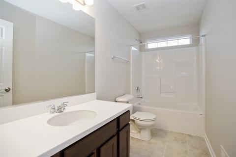 1663 Hickory Dr, Hoffman Estates, IL 60192 photo 12