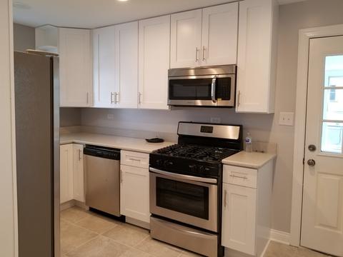 935 Logan Ave, Elgin, IL 60120 photo 5