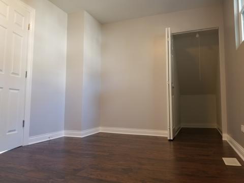 935 Logan Ave, Elgin, IL 60120 photo 8