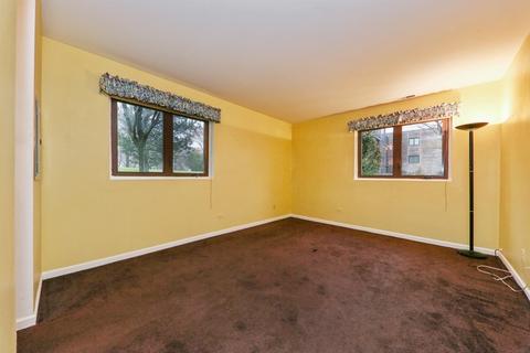1464 Stonebridge Cir #E4, Wheaton, IL 60189 photo 7