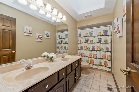 555 Longfellow Dr, Wheaton, IL 60189 photo 20