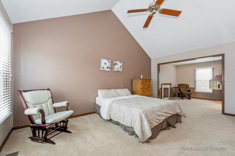 555 Longfellow Dr, Wheaton, IL 60189 photo 12