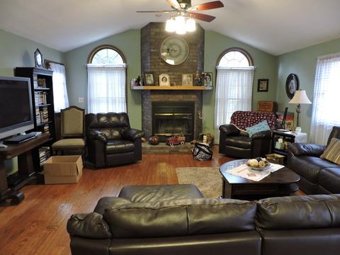 4 N010 Du Page Ave, Addison, IL 60101 photo 3