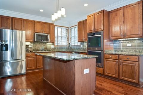 1244 Hunters Rdg E, Hoffman Estates, IL 60192 photo 4