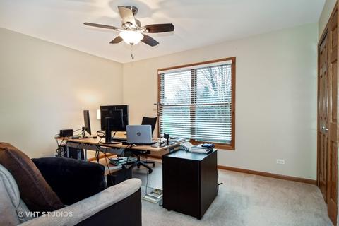 1244 Hunters Rdg E, Hoffman Estates, IL 60192 photo 12