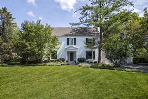 1420 Baffin Rd, Glenview, IL 60025 photo 2