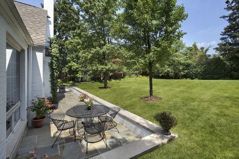 1420 Baffin Rd, Glenview, IL 60025 photo 7