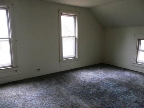 304 E 3rd St, Rock Falls, IL 61071 photo 8