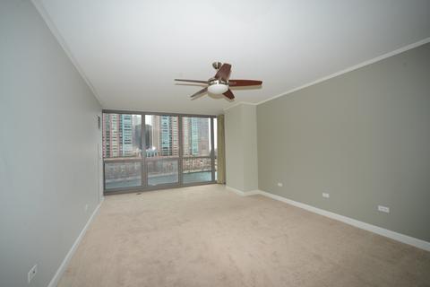 420 E Waterside Dr #308, Chicago, IL 60601 photo 8