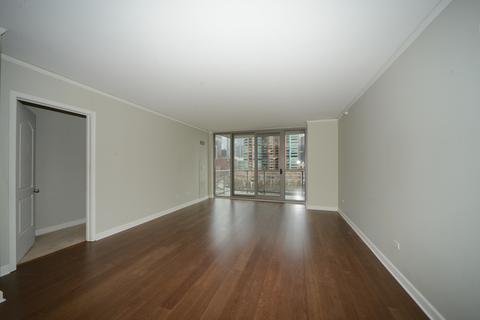420 E Waterside Dr #308, Chicago, IL 60601 photo 6