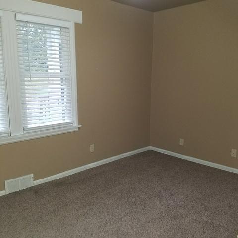 617 E 4th St, Dixon, IL 61021 photo 17