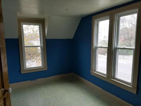 522 W 7th St, Dixon, IL 61021 photo 7