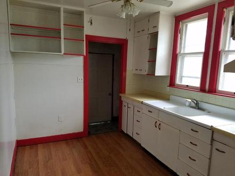 522 W 7th St, Dixon, IL 61021 photo 2