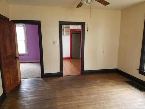 522 W 7th St, Dixon, IL 61021 photo 8