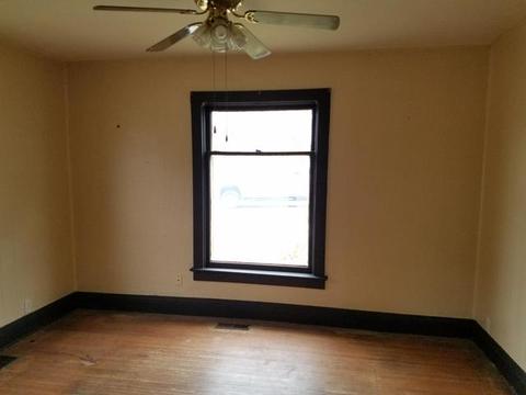 522 W 7th St, Dixon, IL 61021 photo 9