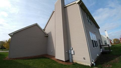 657 Biltmore Dr, Bartlett, IL 60103 photo 15