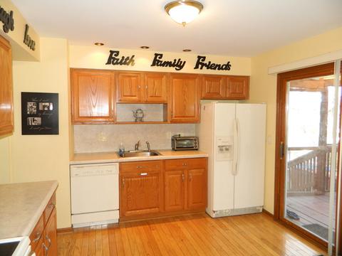 1020 W Firestone Dr, Hoffman Estates, IL 60192 photo 6