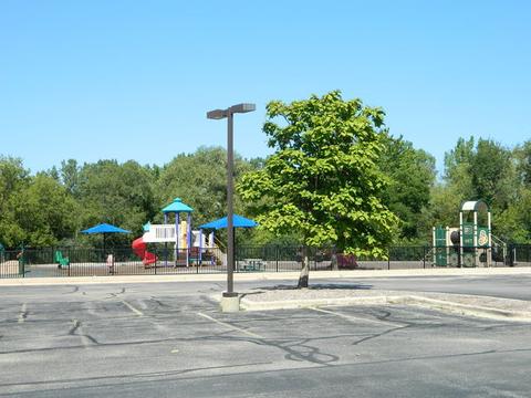 1020 W Firestone Dr, Hoffman Estates, IL 60192 photo 27