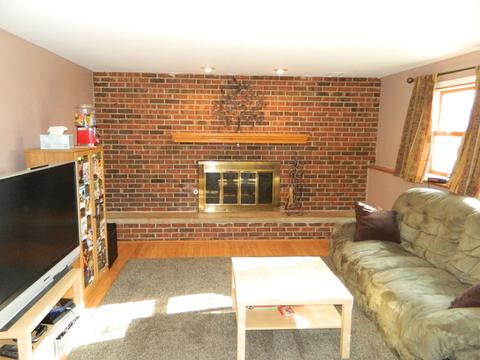 1020 W Firestone Dr, Hoffman Estates, IL 60192 photo 15