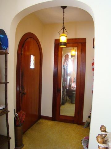 514 Orange St, Elgin, IL 60123 photo 3