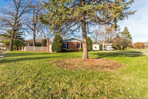 4310 Front Royal Dr, Mchenry, IL 60050 photo 3