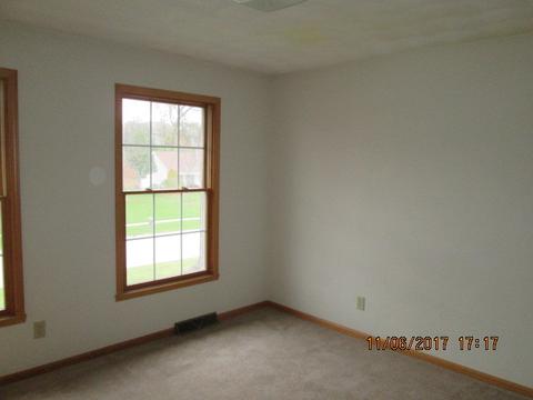 4707 Cabot Ln, Cherry Valley, IL 61016 photo 17