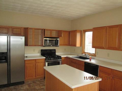 4707 Cabot Ln, Cherry Valley, IL 61016 photo 7
