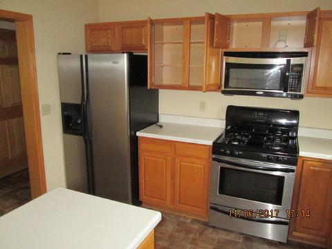 4707 Cabot Ln, Cherry Valley, IL 61016 photo 12