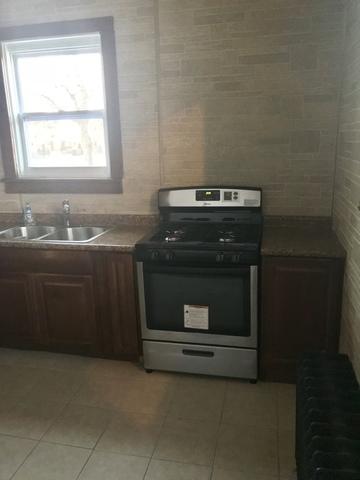 225 Beach St, Aurora, IL 60505 photo 7