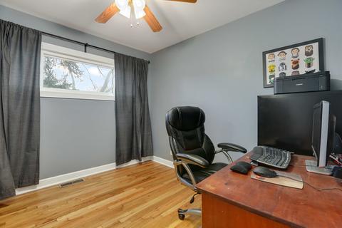 95 Bode Rd, Hoffman Estates, IL 60169 photo 16
