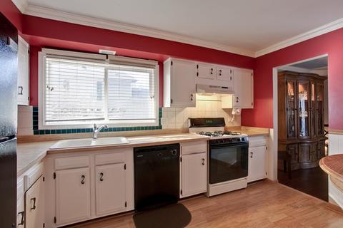 742 W Main St, Cary, IL 60013 photo 11