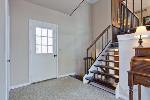 742 W Main St, Cary, IL 60013 photo 4