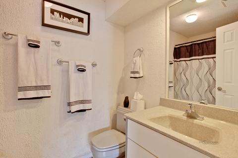 742 W Main St, Cary, IL 60013 photo 25