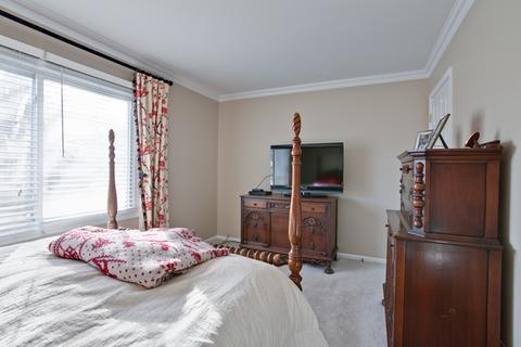 742 W Main St, Cary, IL 60013 photo 17