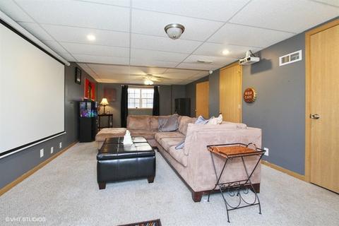 1008 Shawnee Ct, Harvard, IL 60033 photo 11