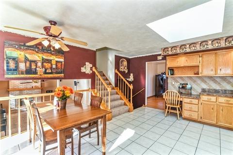 17038 Danielle Ct, Oak Forest, IL 60452 photo 6