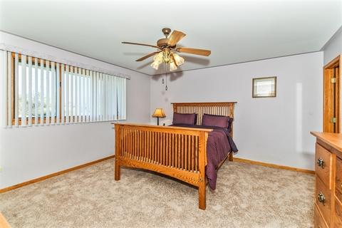 17038 Danielle Ct, Oak Forest, IL 60452 photo 12