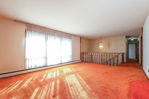 244 E Irving Park Rd, Roselle, IL 60172 photo 4