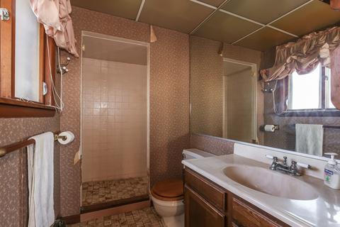 244 E Irving Park Rd, Roselle, IL 60172 photo 14