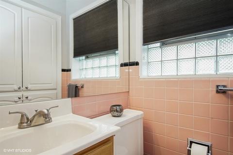 903 Evergreen Ave, Mount Prospect, IL 60056 photo 19