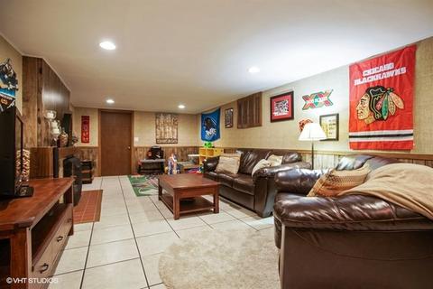 903 Evergreen Ave, Mount Prospect, IL 60056 photo 17