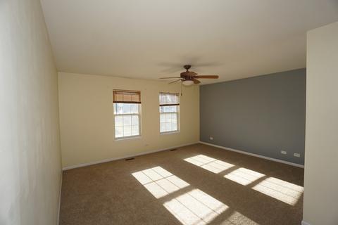 2000 Bluemist Dr, Aurora, IL 60504 photo 10