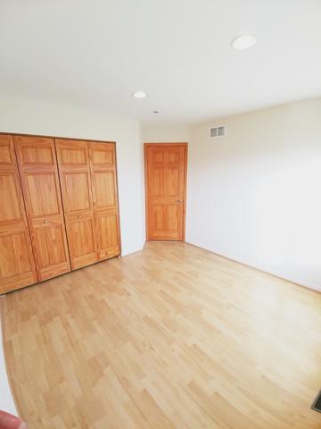 50 Willow Rd, Wheeling, IL 60090 photo 7