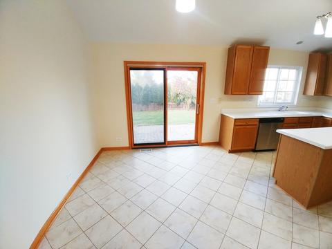 50 Willow Rd, Wheeling, IL 60090 photo 3