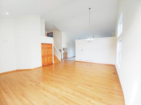 50 Willow Rd, Wheeling, IL 60090 photo 2