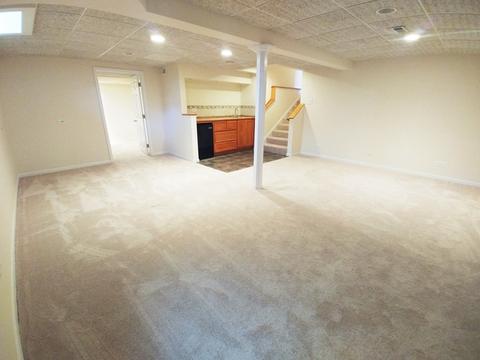 50 Willow Rd, Wheeling, IL 60090 photo 18
