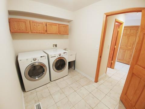 50 Willow Rd, Wheeling, IL 60090 photo 17